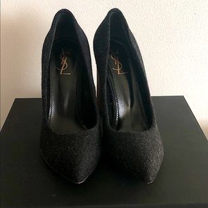 Yves Saint Laurent Wool-Pointed Toe Pump
